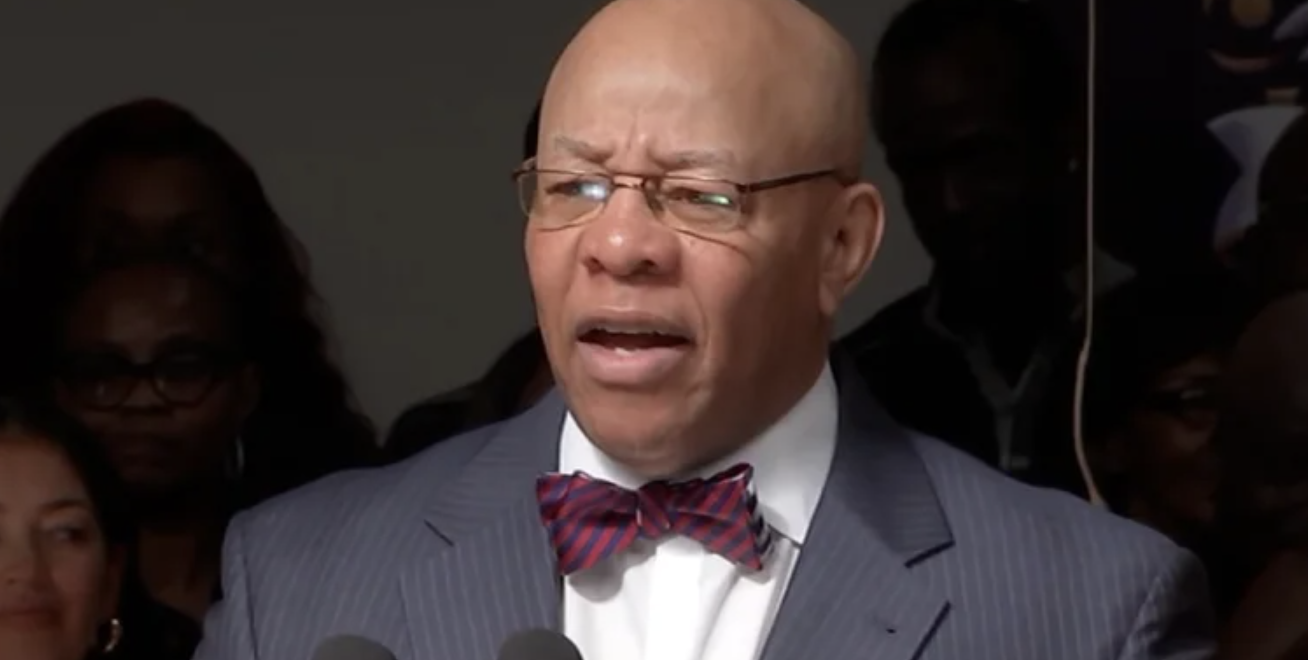 Chicago: Based Black Guy Forced Off of School Board for Not Loving the Jews Hard Enough